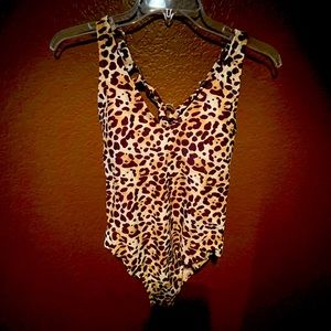 Uncommon/sense leopard swimsuit